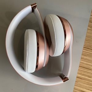 Bluetooth Beats Headphones